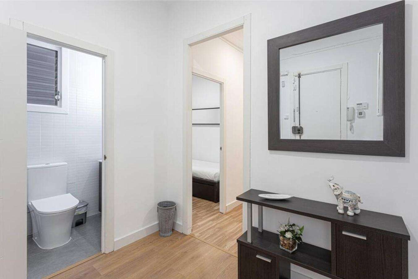 Bright 3Bdr Near To The Metro Apartment L'Hospitalet de Llobregat Exterior photo