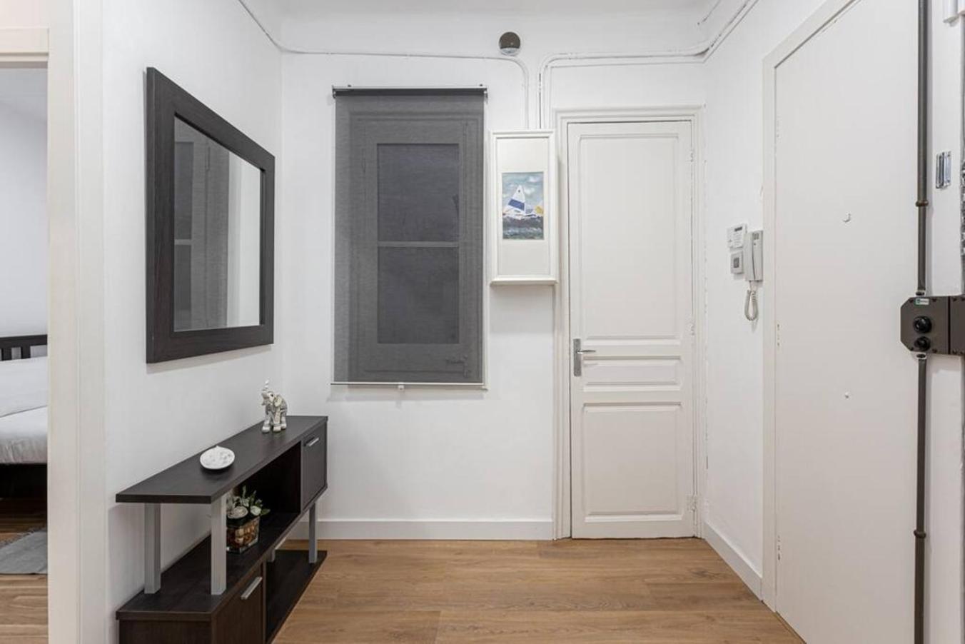 Bright 3Bdr Near To The Metro Apartment L'Hospitalet de Llobregat Exterior photo